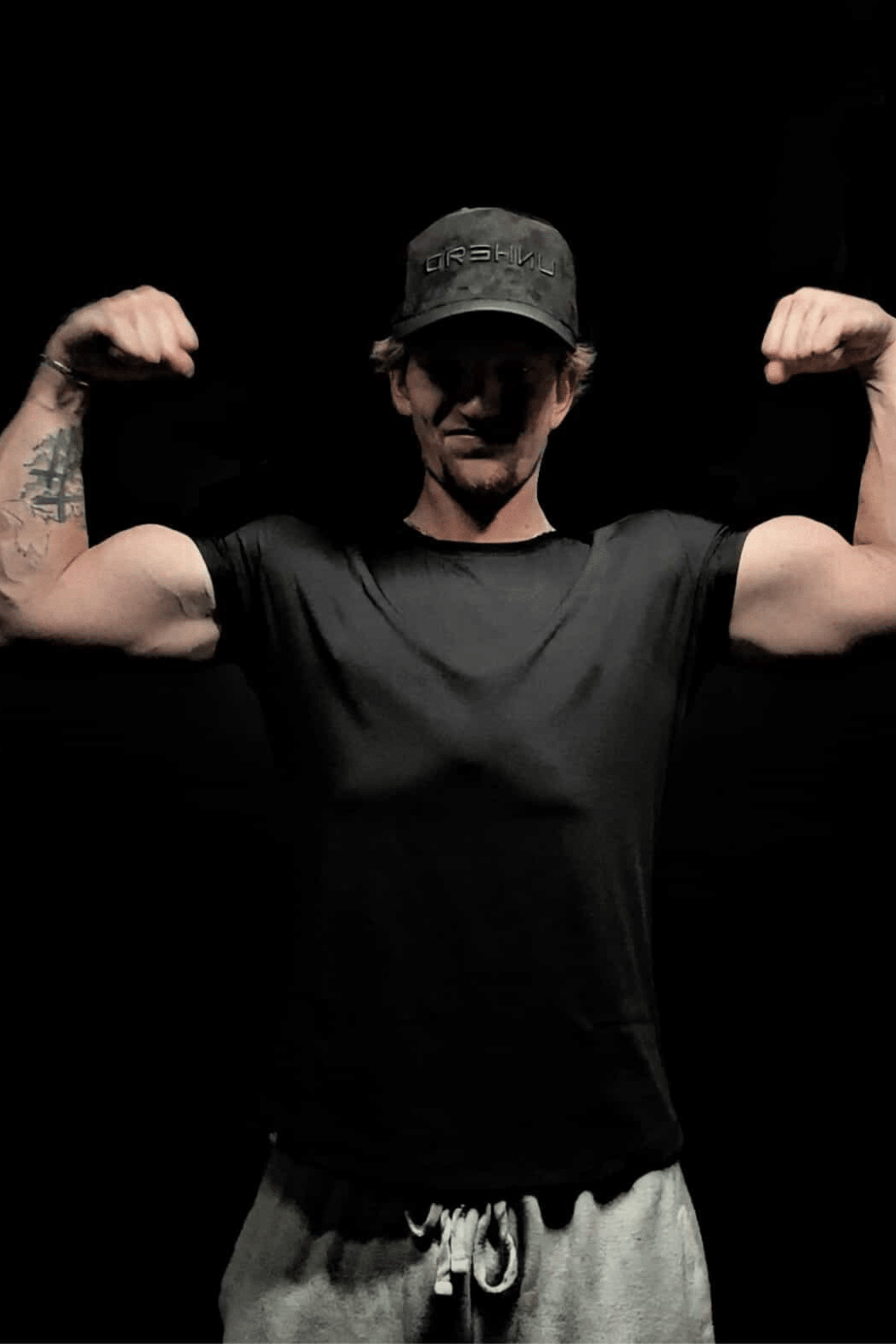 5 - Pack Fit Essential Tee Bundle | 5 Shirts for $50 | UNHERD - UNHERD