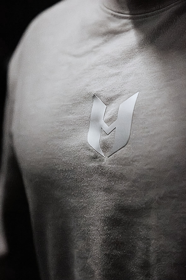 UNHERD Elevated Raw Hem Tee — Silver