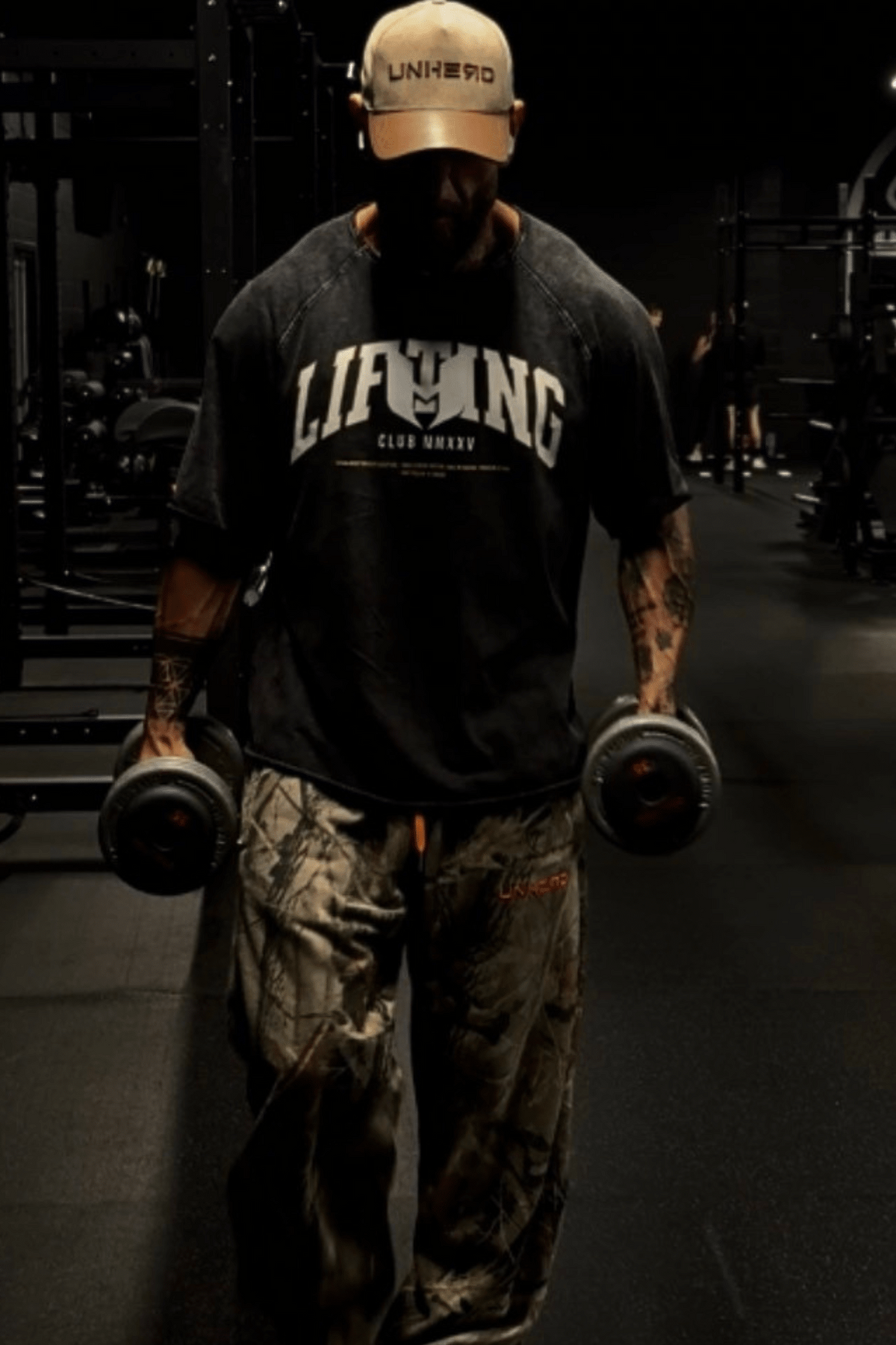 LIFTING CLUB — Raw Edge Oversize Tee