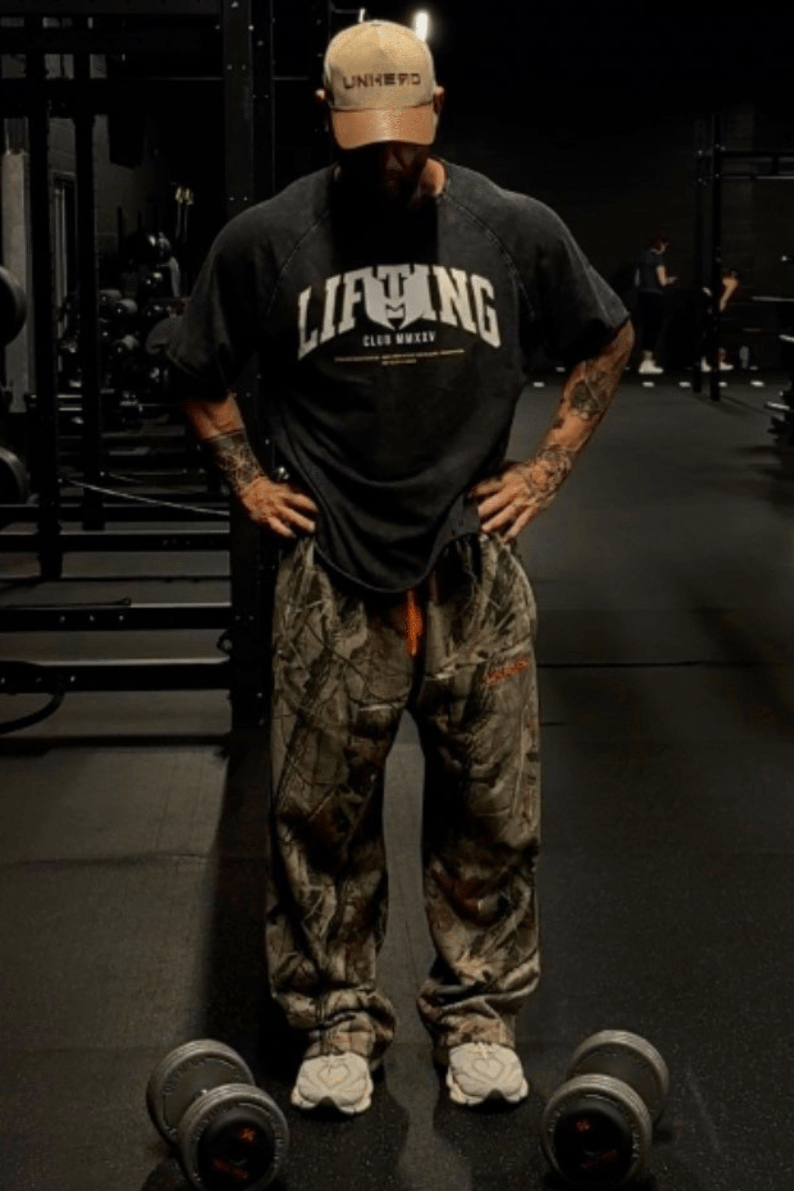 LIFTING CLUB MMXXV— Raw Edge Oversize Tee