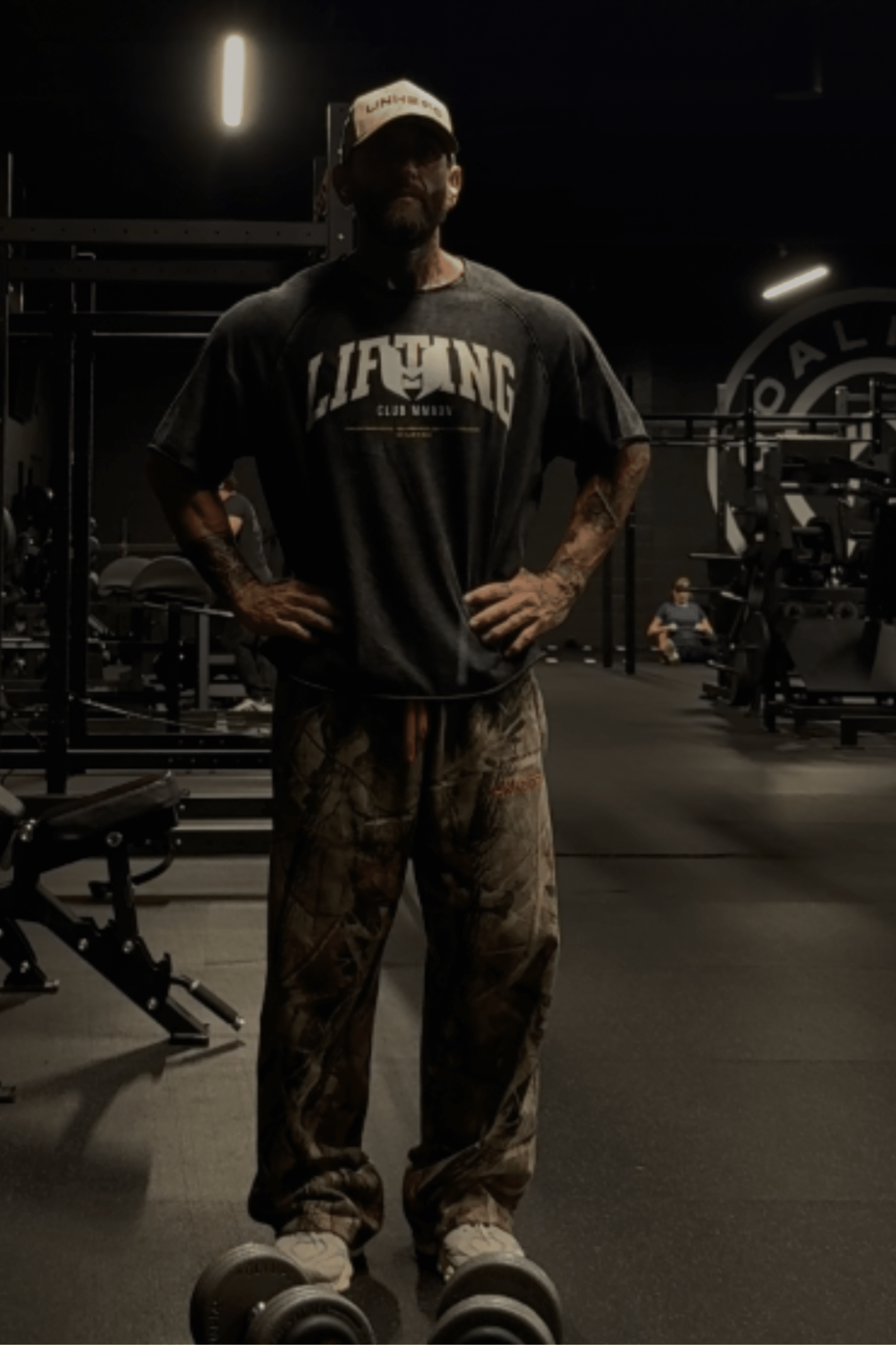 LIFTING CLUB MMXXV— Mineral Wash Raw Edge Oversize Tee - UNHERD