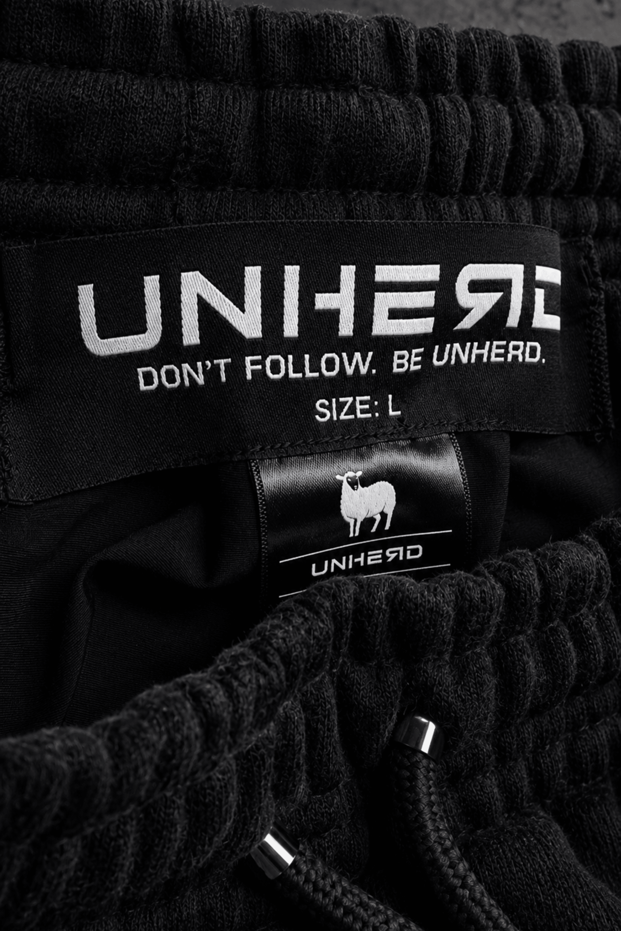 UNHERD Pathbreaker Track Pant - UNHERD