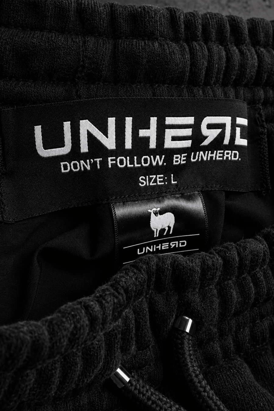 UNHERD Pathbreaker Track Pant - UNHERD